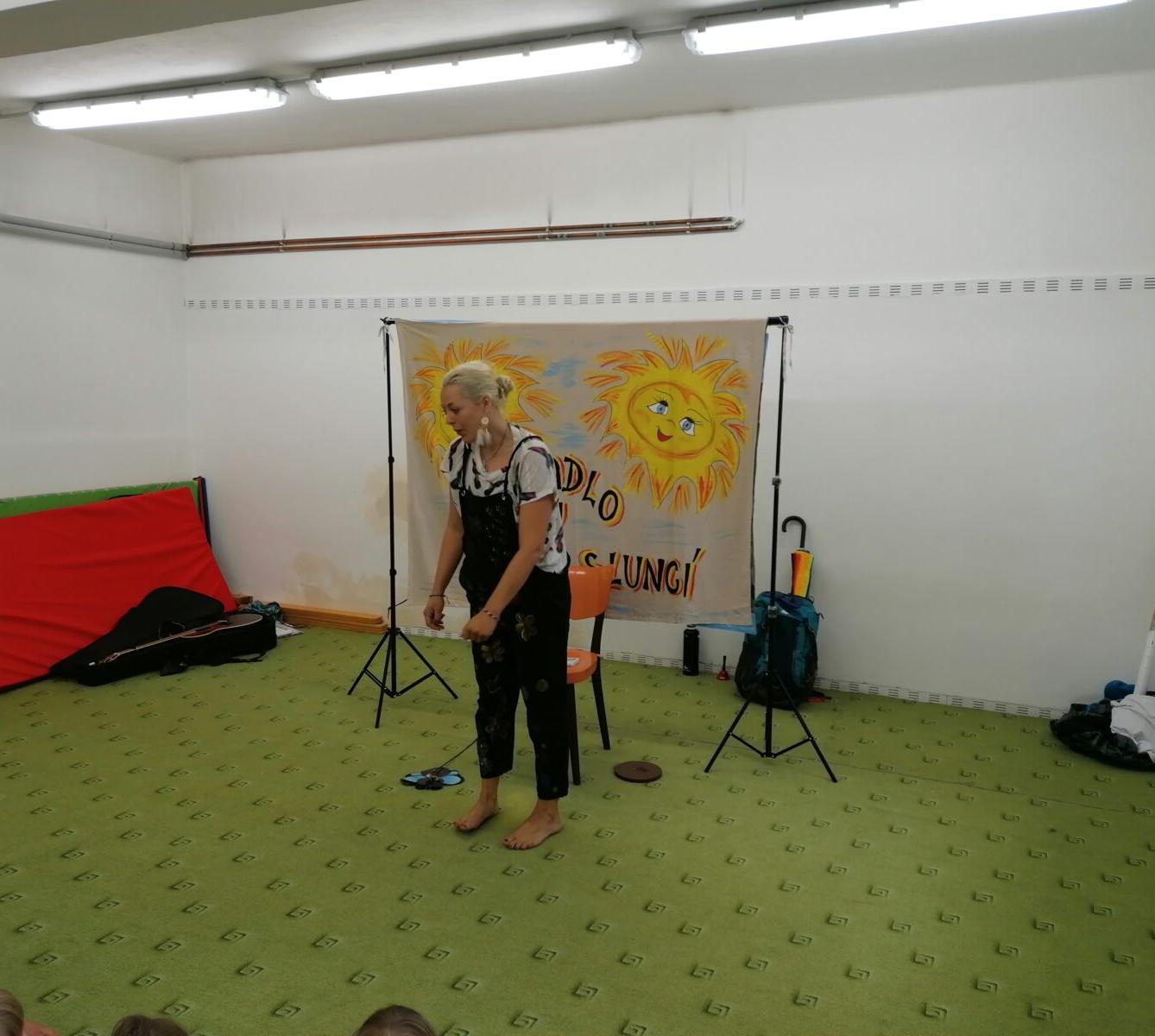 Divadélko "U DVOU SLUNCÍ" - 3