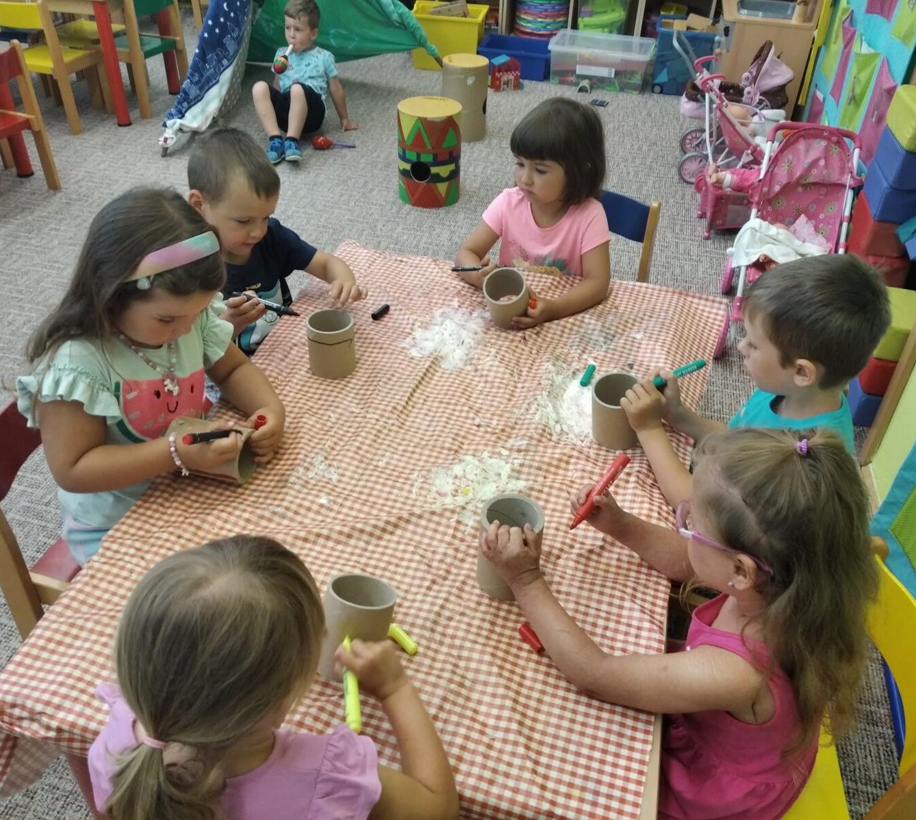 broučci-cestujeme po světě "indiáni" - 2