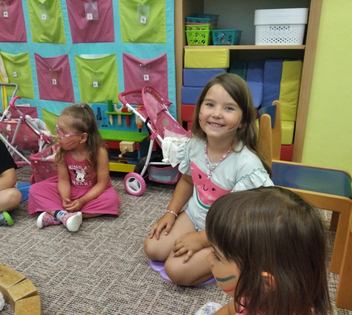 broučci-cestujeme po světě "indiáni" - 9