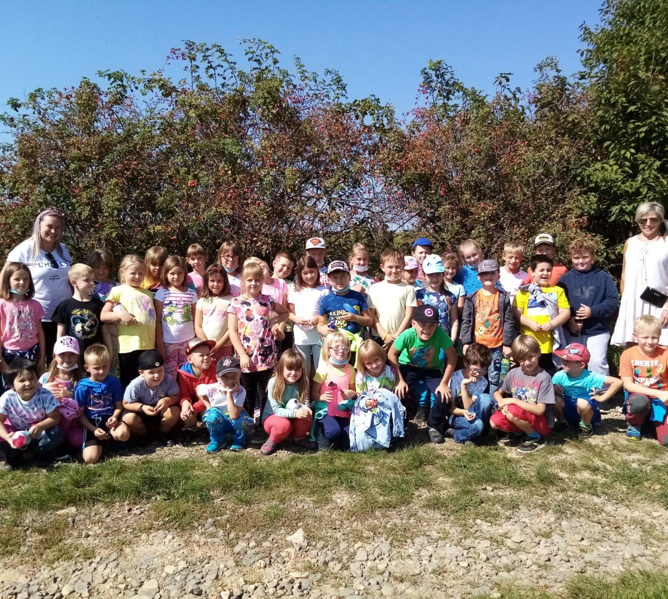 Vítáme naše prvňáčky a všechny děti ve družince*** - 30