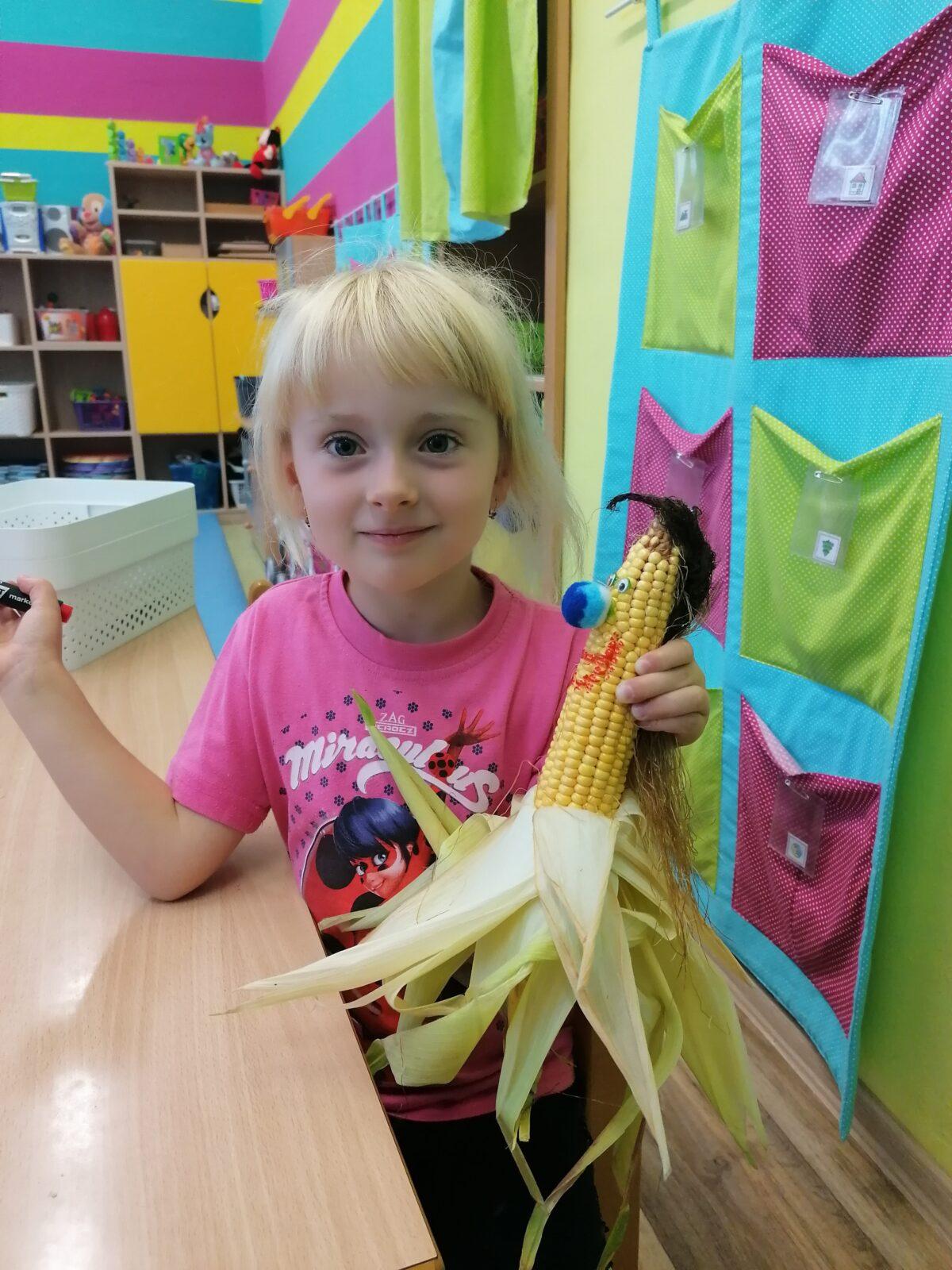 Tvořeníčko, tvoření: vyrábíme "kukuřičné panenky/panáčky" - 3