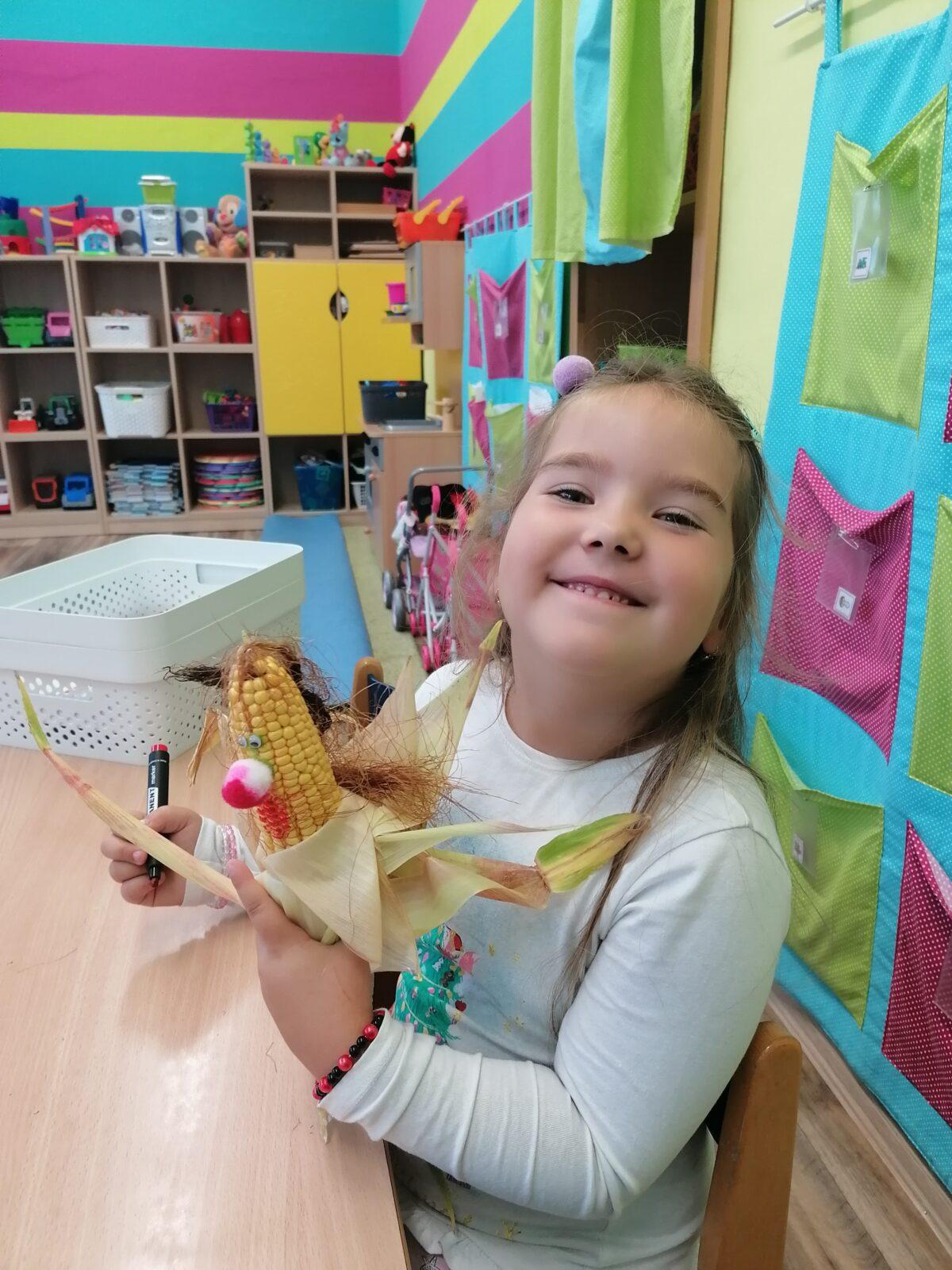 Tvořeníčko, tvoření: vyrábíme "kukuřičné panenky/panáčky" - 4