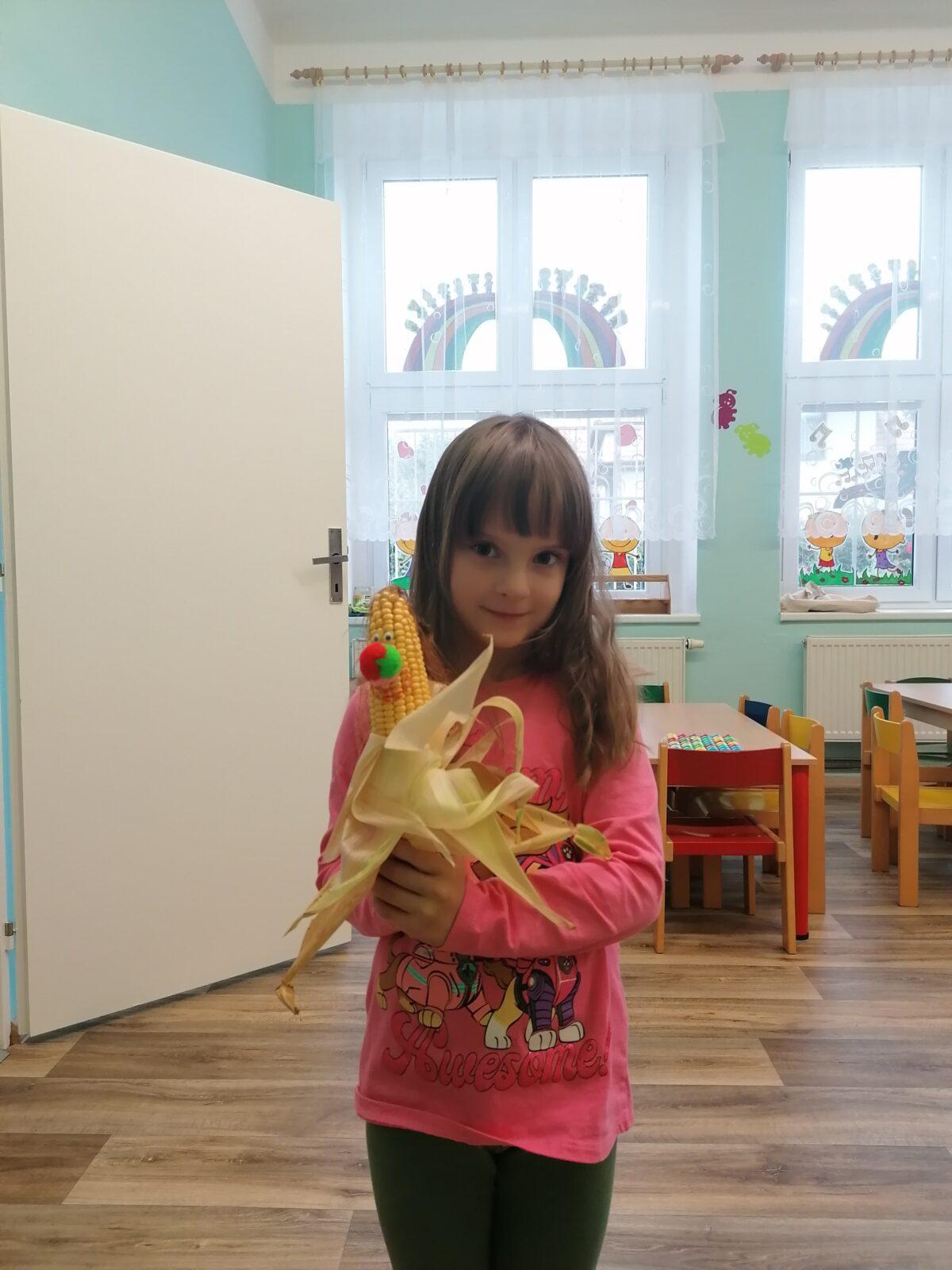 Tvořeníčko, tvoření: vyrábíme "kukuřičné panenky/panáčky" - 13