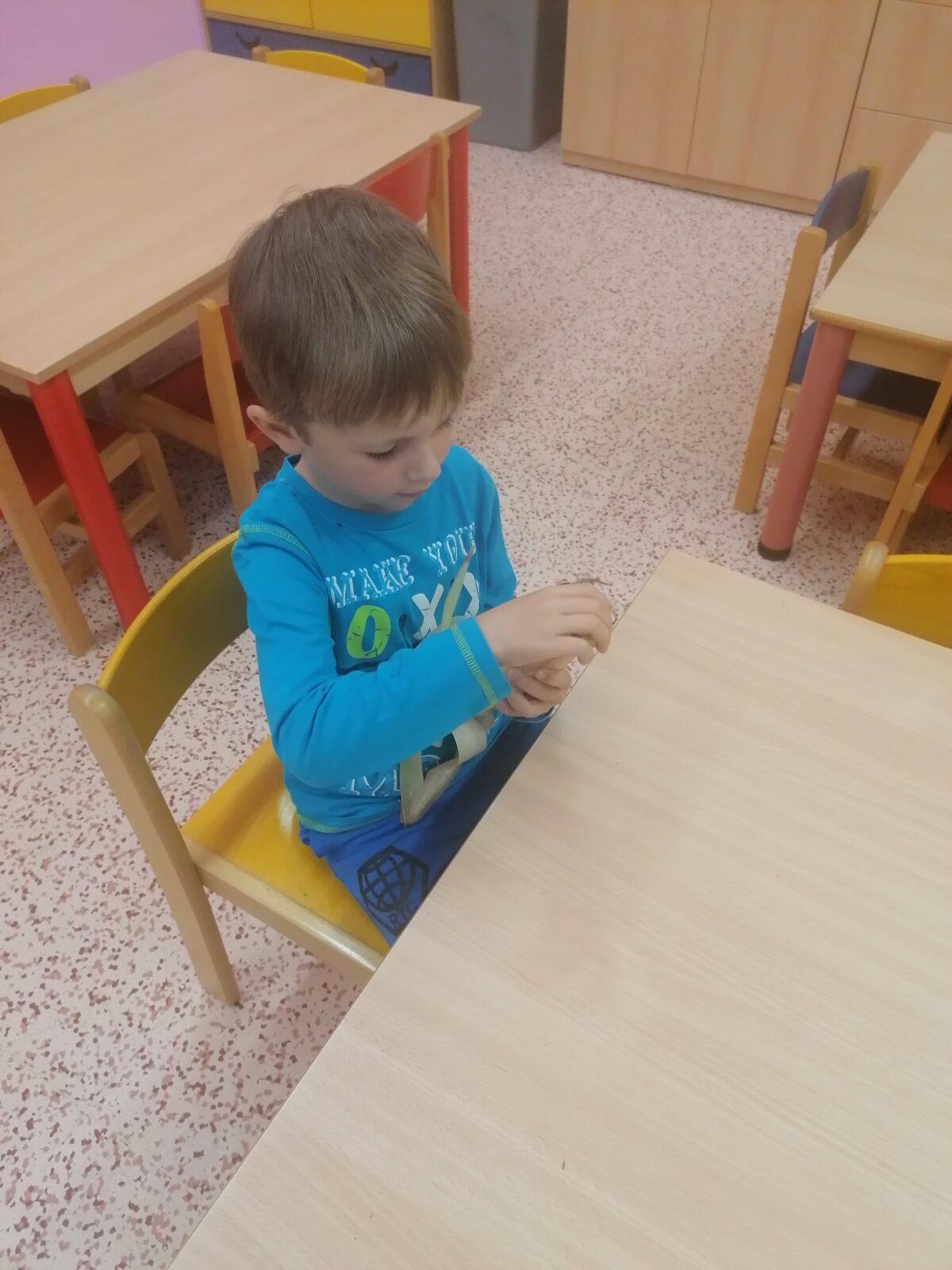 Tvořeníčko, tvoření: vyrábíme "kukuřičné panenky/panáčky" - 22