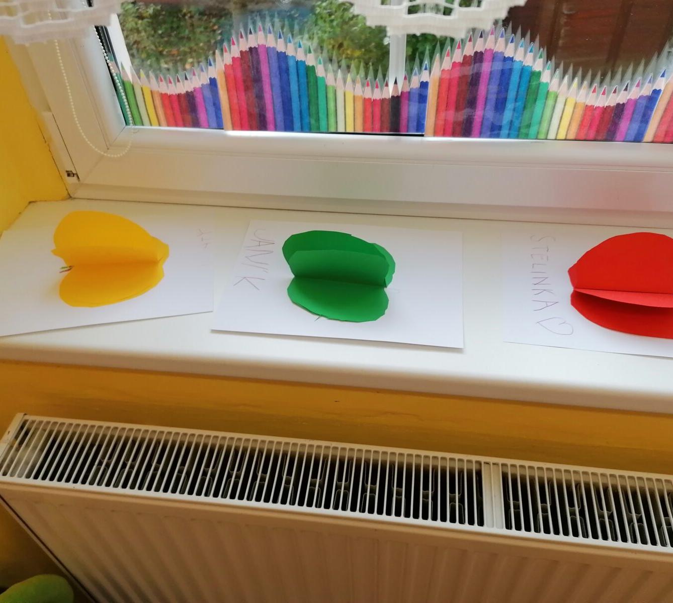 Tvořeníčko, tvoření: Sovičky: "jablíčko" - 18