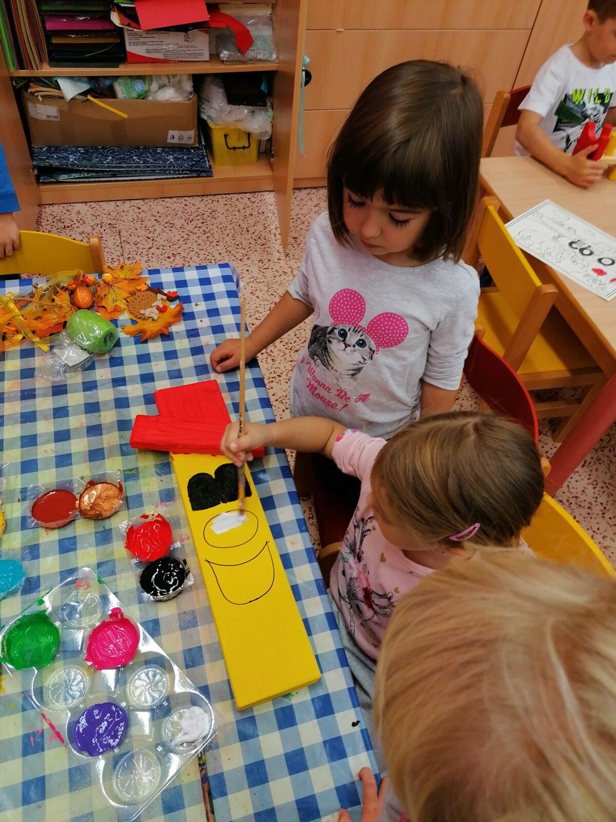 "Barevný svět kolem nás" - podzimní dny v MŠ :-) - 60