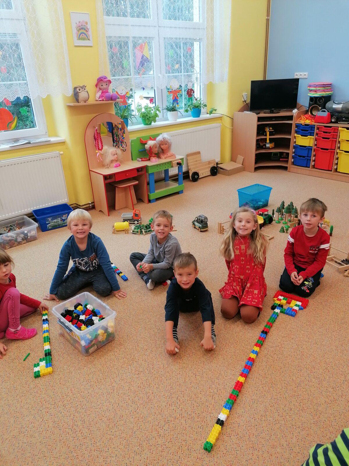 "Barevný svět kolem nás II." - podzimní dny v MŠ :-) - 43