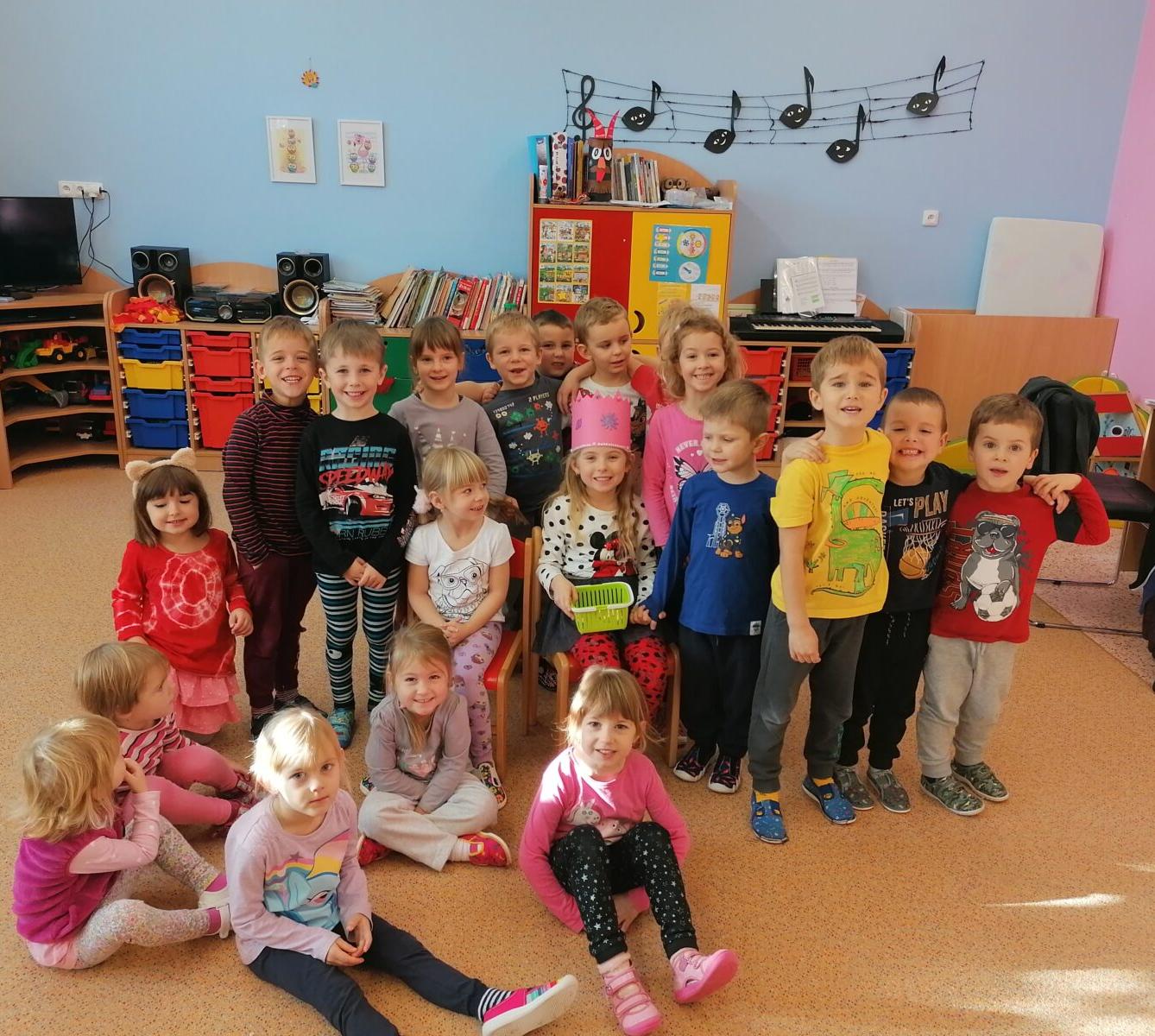 Slavíme: Stelinka měla narozeniny :-) - 18