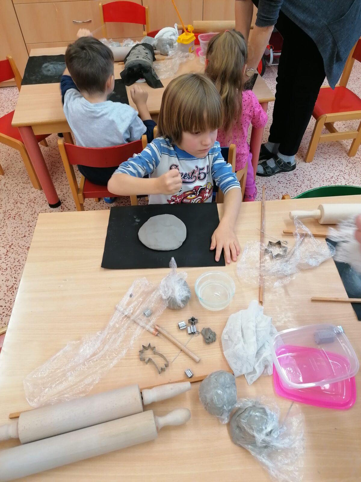 Keramická dílnička ve školce :-) - 26