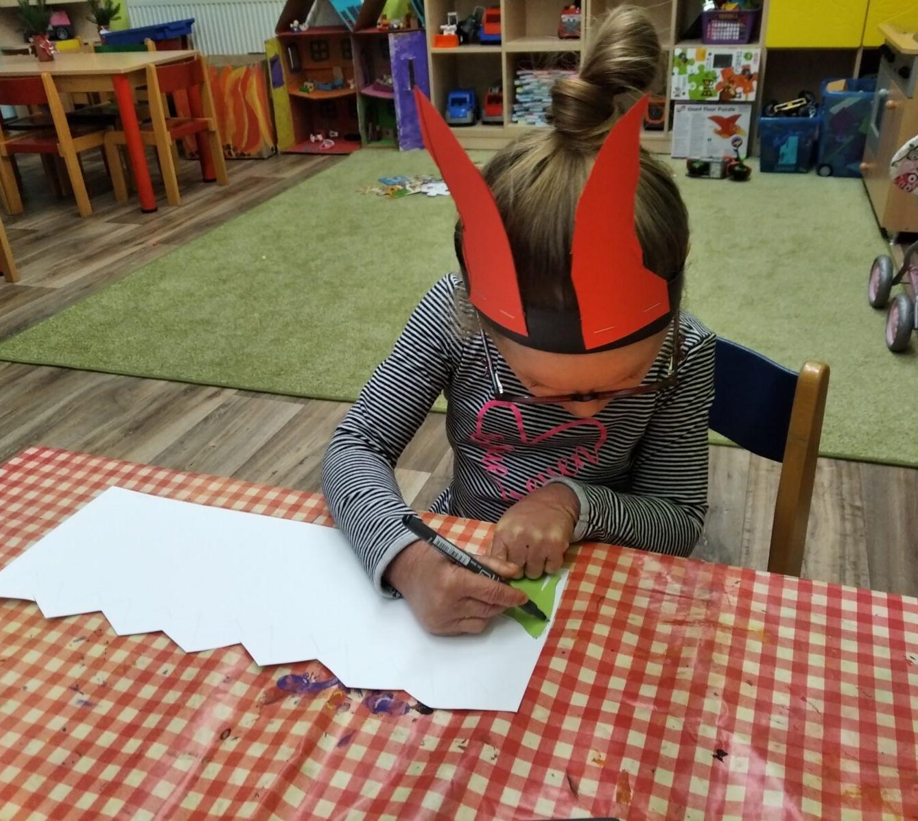 broučci: čertoviny-příprava peklíčka - 18