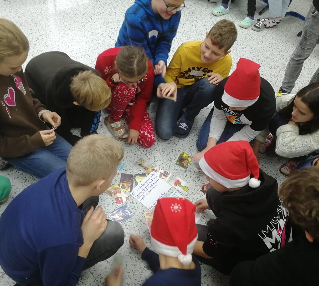 Před tabulí, za tabulí - třída 6. A - 2