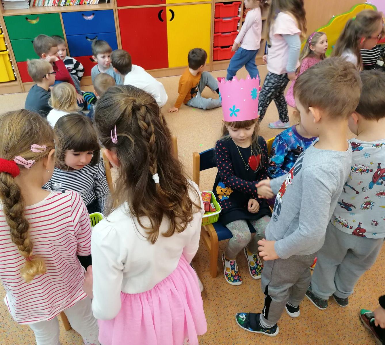 Slavíme: Klárka- narozeniny, Lucinka a Julinky - svátky :-) - 19