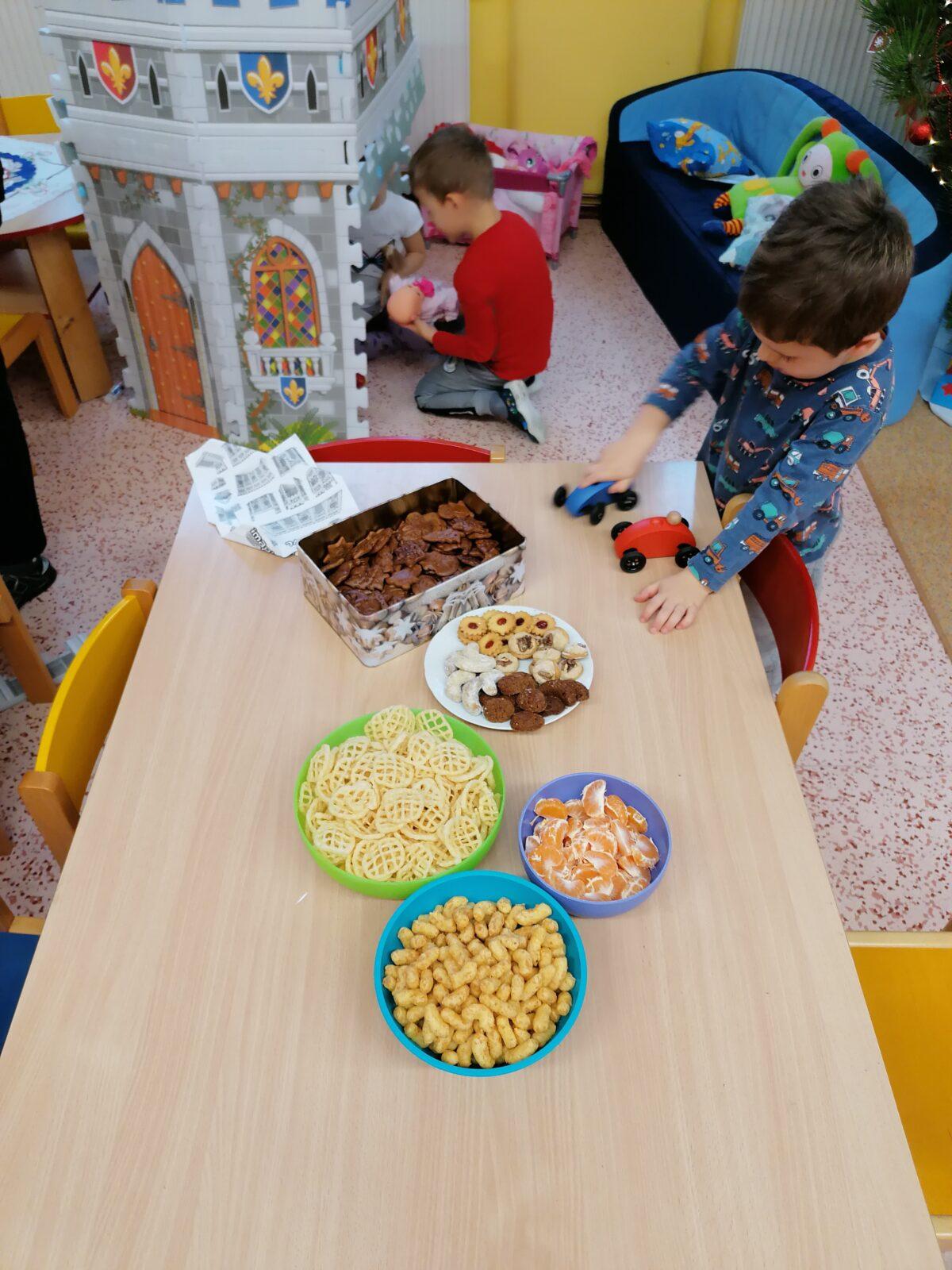 Ježíšek v MŠ :-) - 52