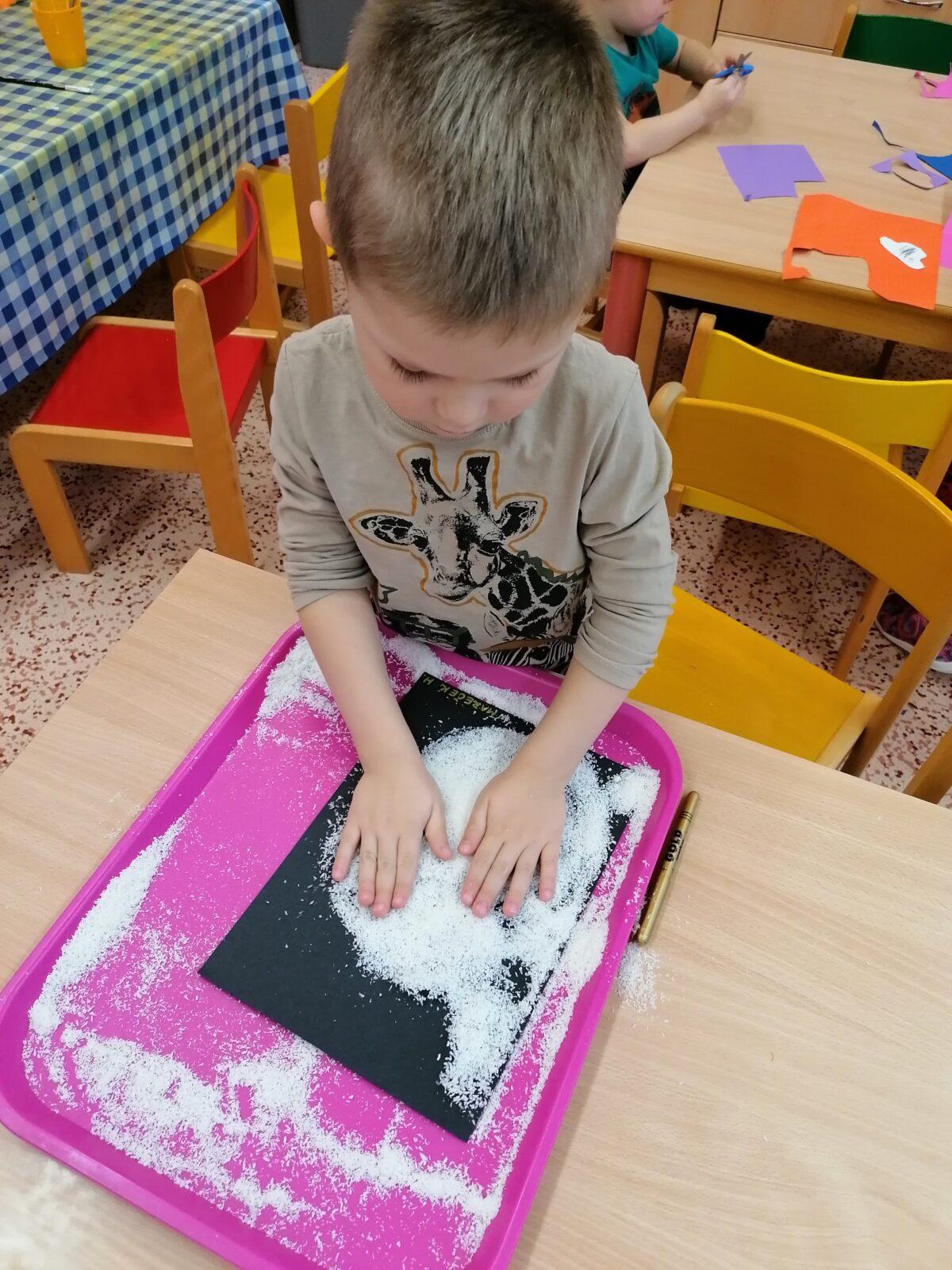 Tvořeníčko, tvoření: "Sněhulák", voňavý sněhulák :-) - 37