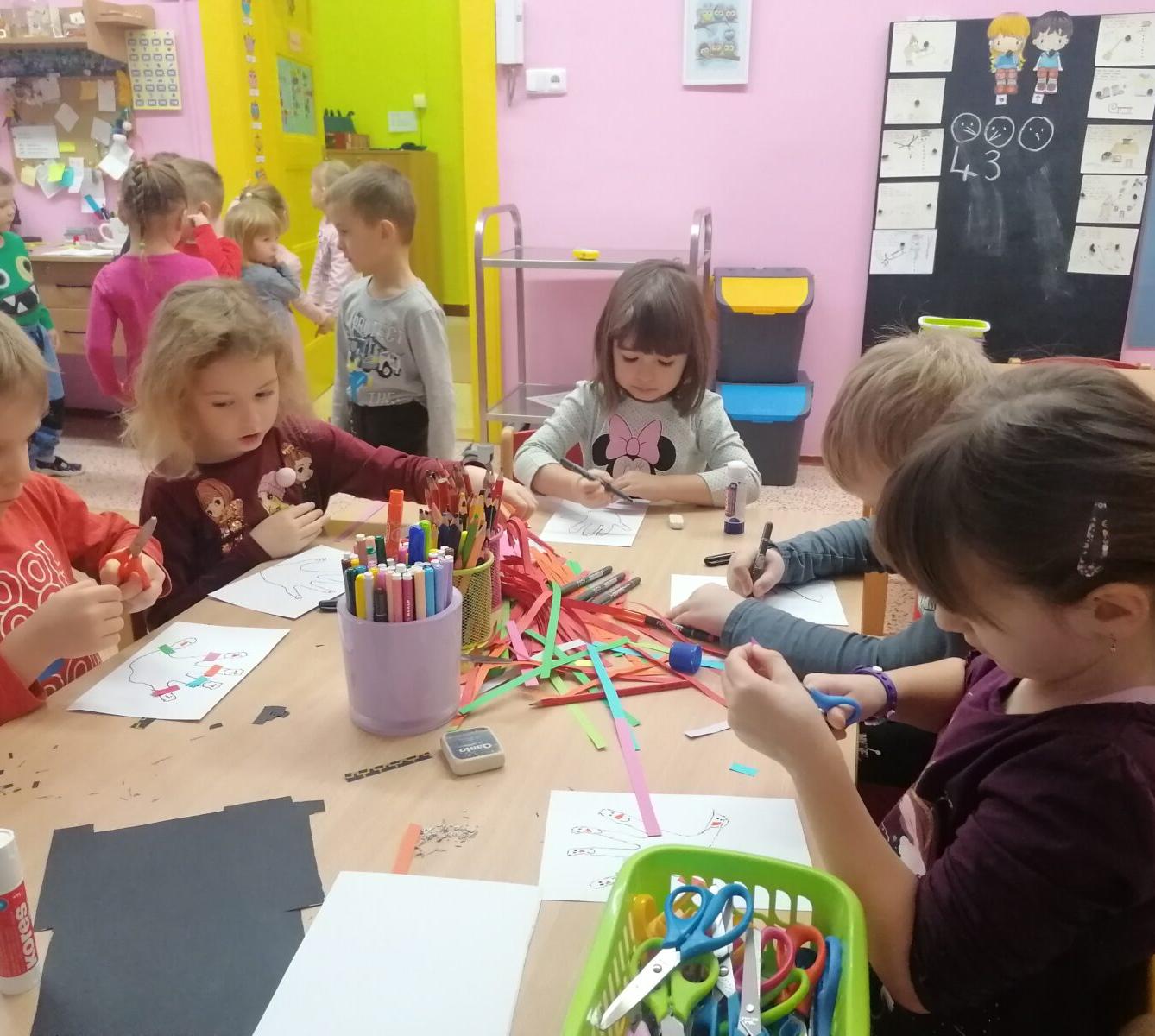 Tvořeníčko, tvoření: "Sněkulák", rodinka sněhuláků :-) - 12