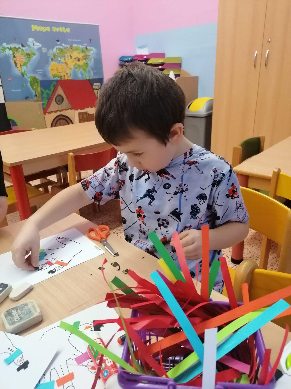 Tvořeníčko, tvoření: "Sněkulák", rodinka sněhuláků :-) - 31