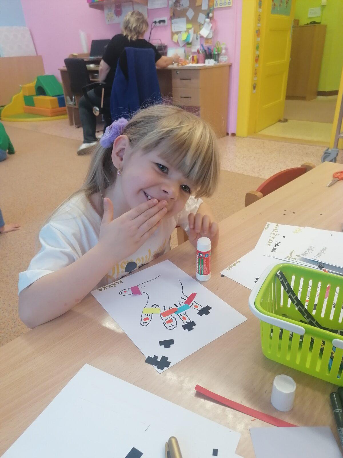 Tvořeníčko, tvoření: "Sněkulák", rodinka sněhuláků :-) - 39