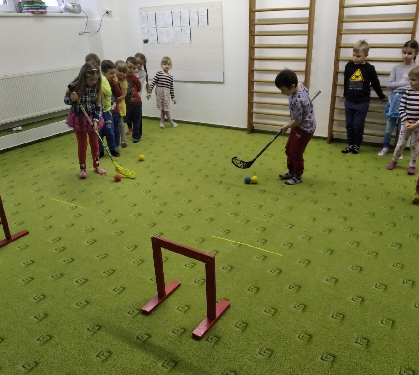 broučci a sovičky: zimní radovánky-olympiáda (1) - 20