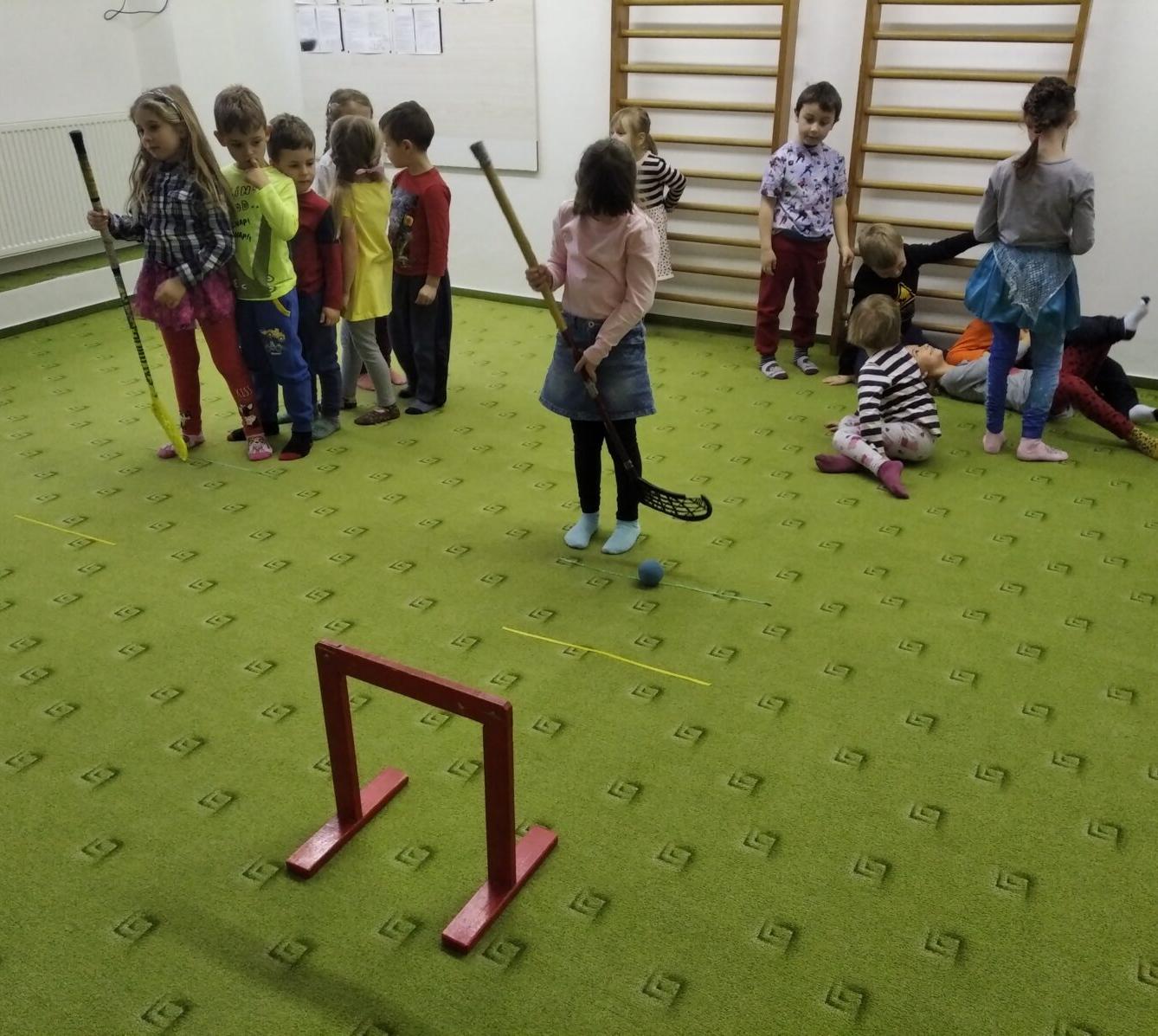 broučci a sovičky: zimní radovánky-olympiáda (1) - 24