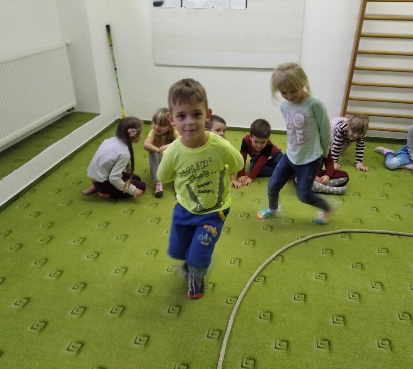 broučci a sovičky: zimní radovánky-olympiáda (1) - 28