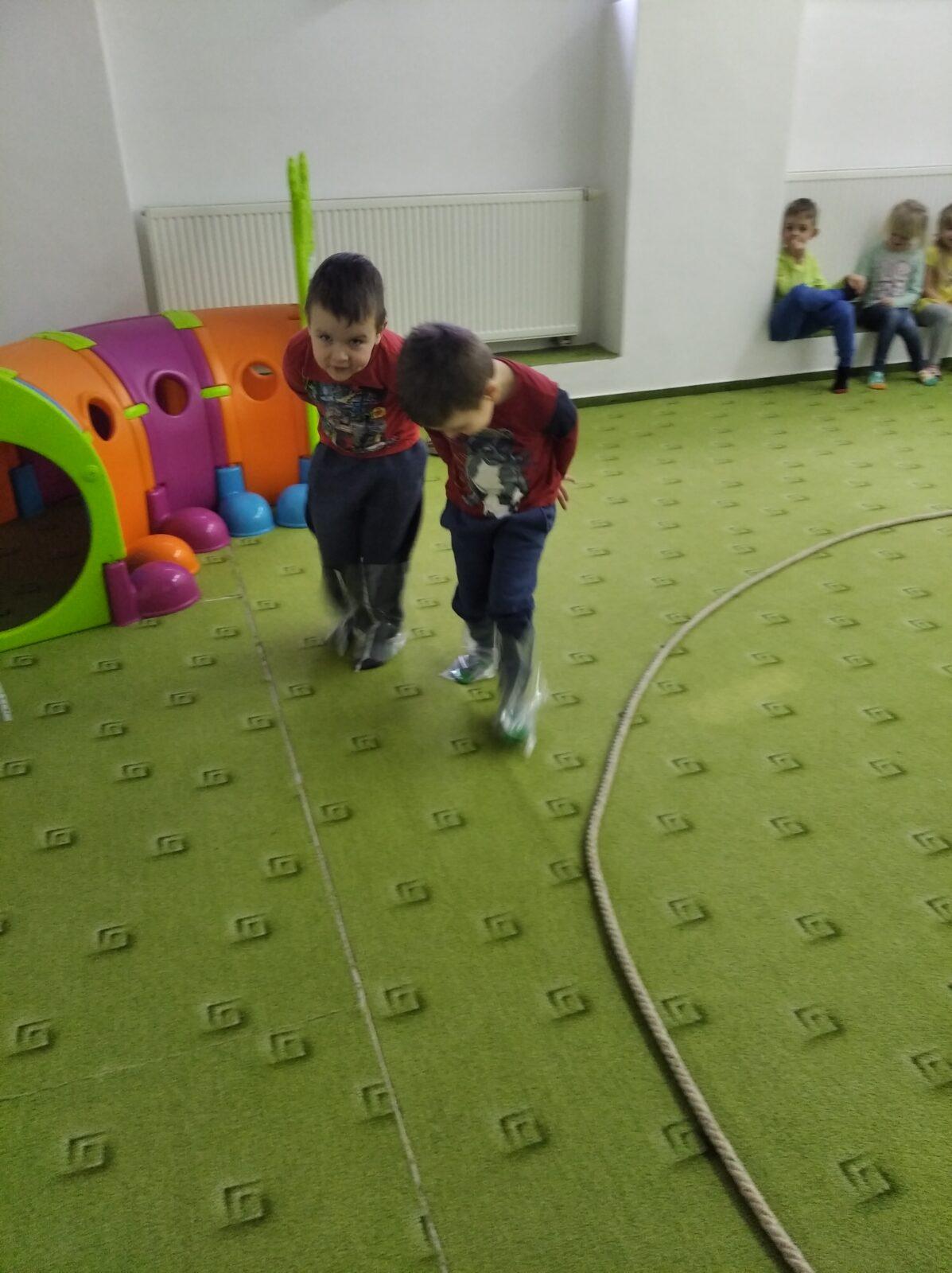 broučci a sovičky: zimní radovánky-olympiáda (1) - 31