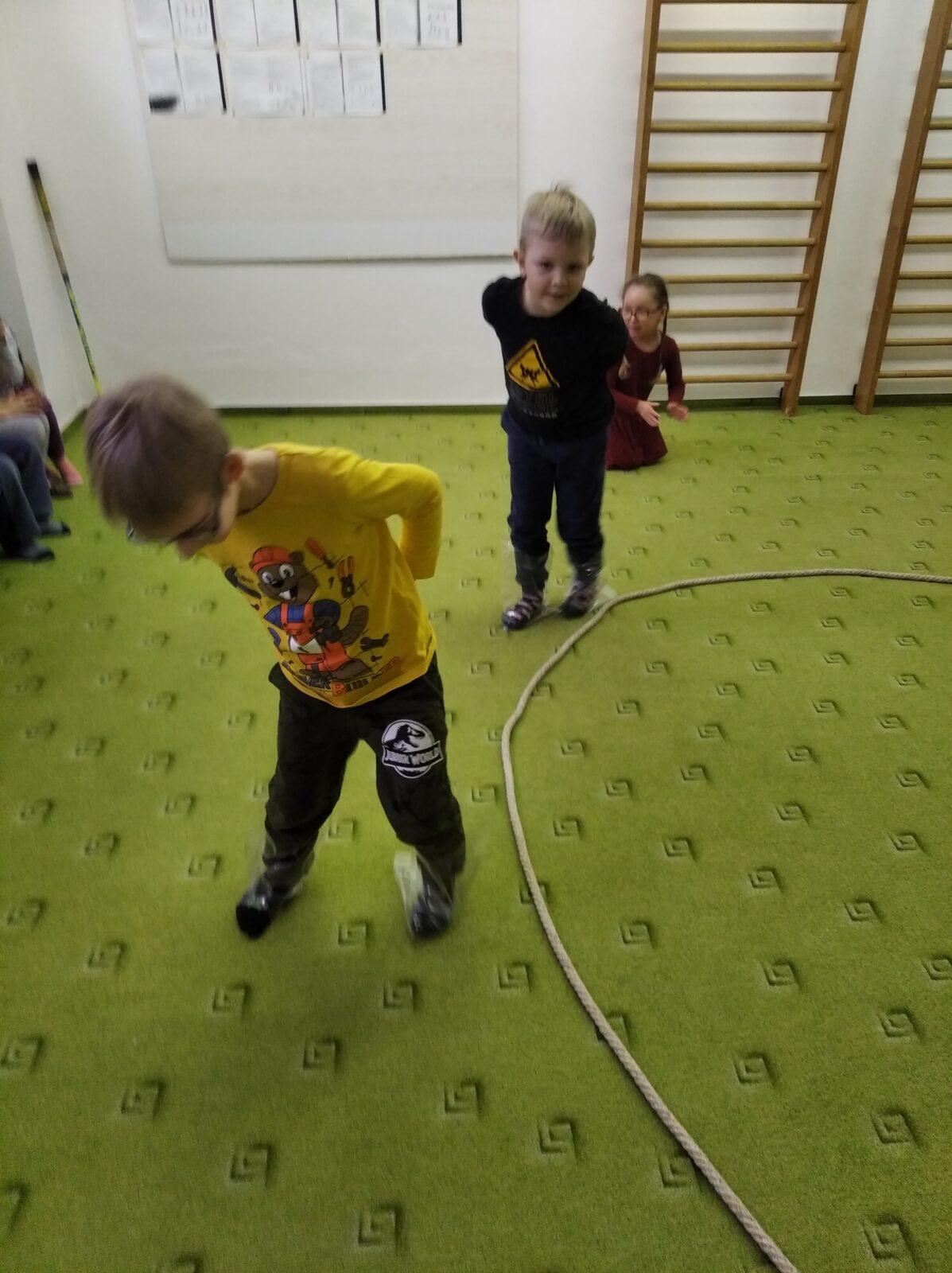 broučci a sovičky: zimní radovánky-olympiáda (1) - 35