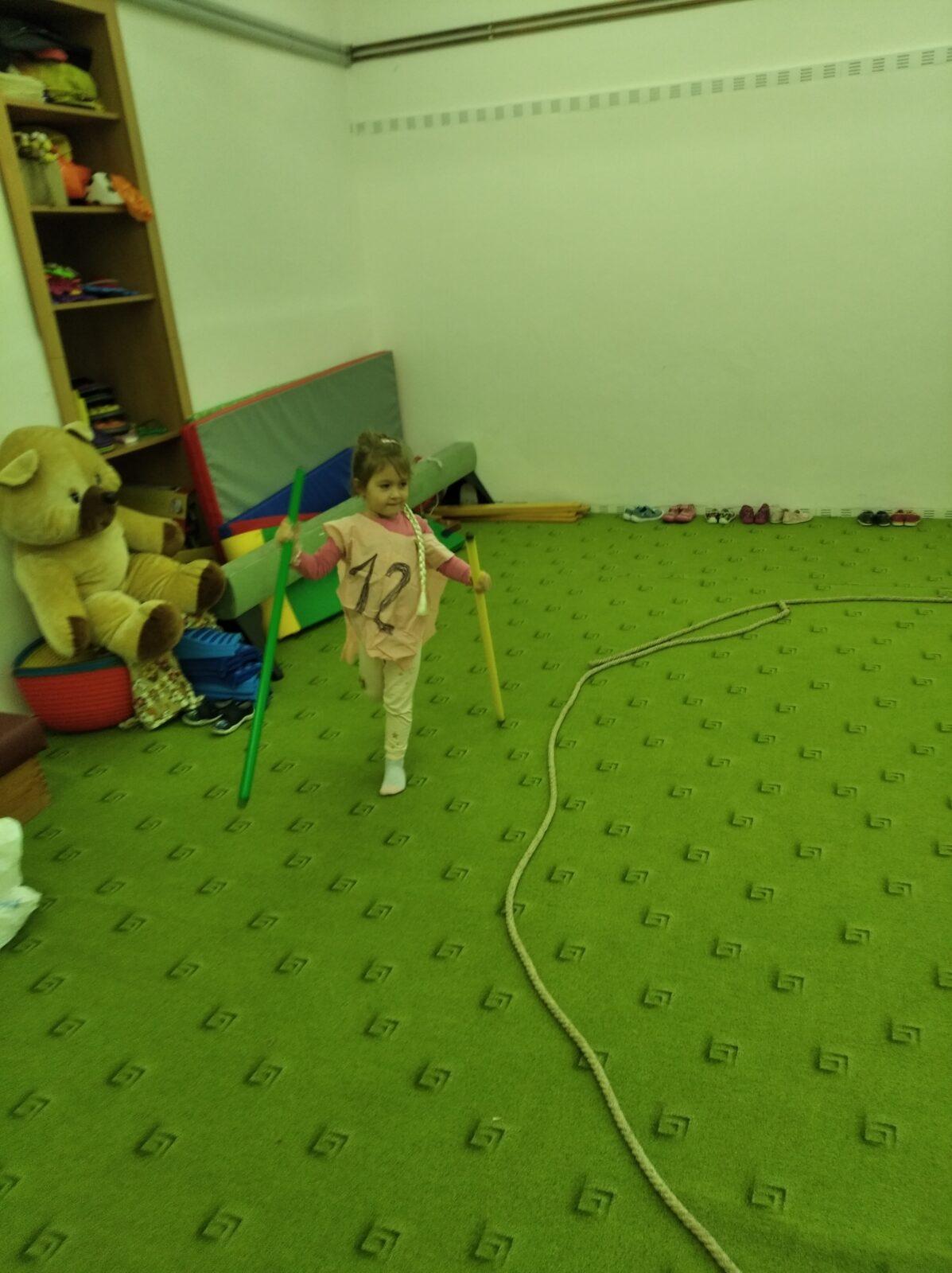 broučci a sovičky: zimní radovánky-olympiáda (1) - 74