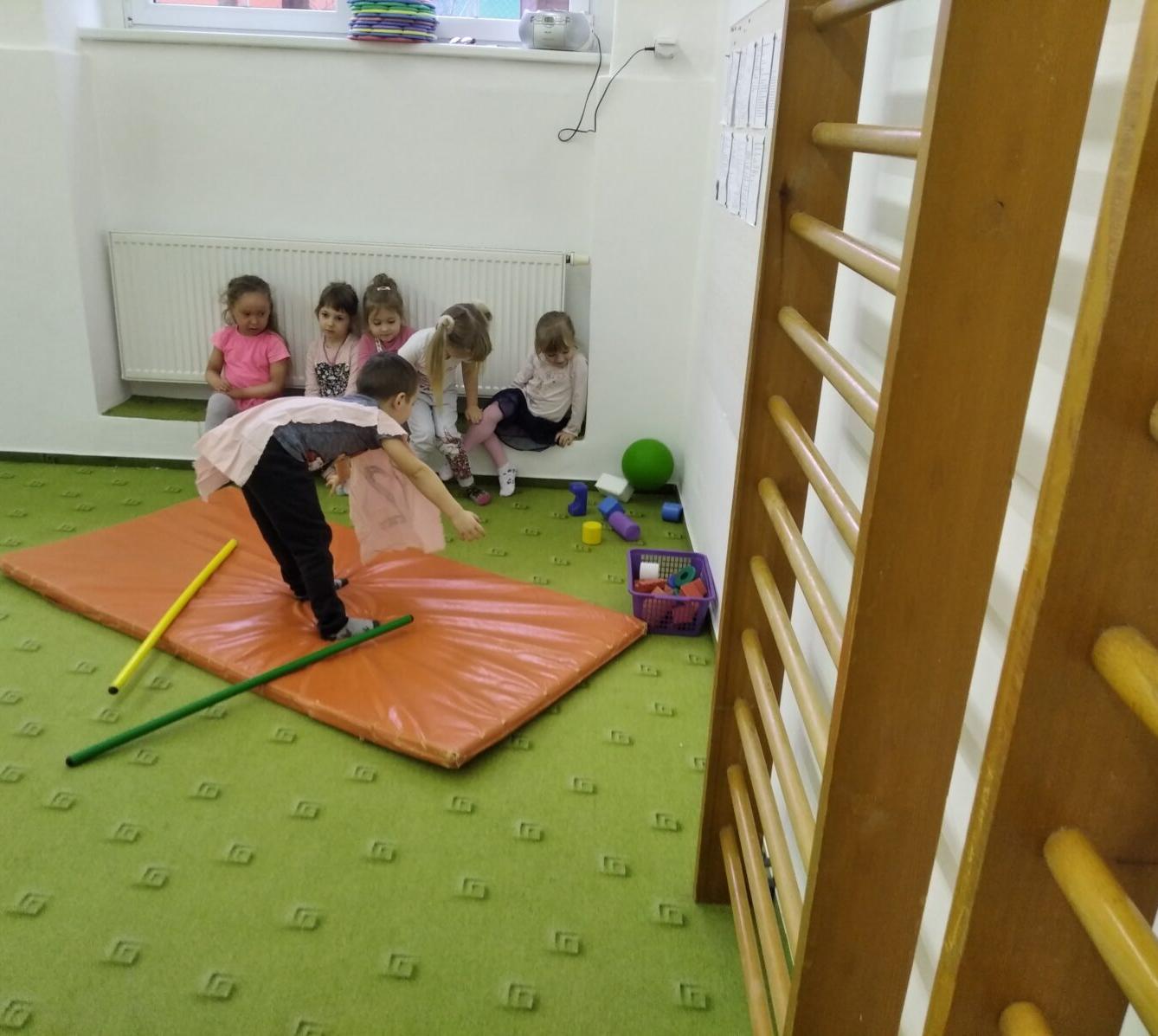 broučci a sovičky: zimní radovánky-olympiáda (1) - 82