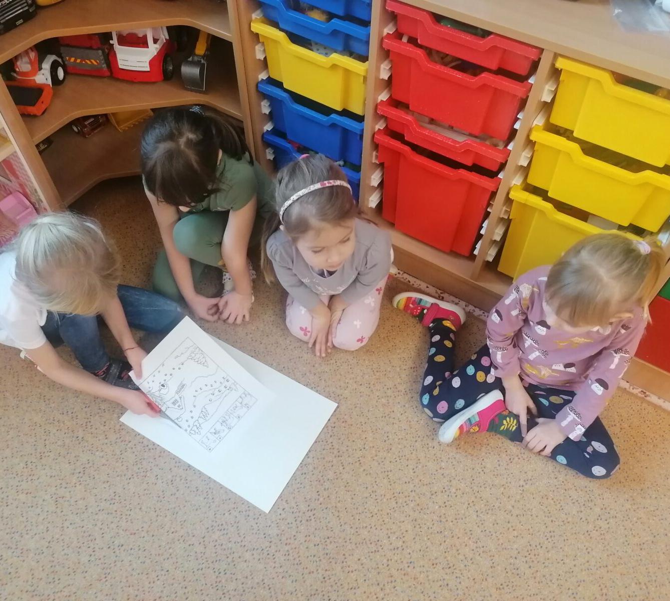 "Zvířátka a ptáčci v zimě" - skupinové práce :-) - 3