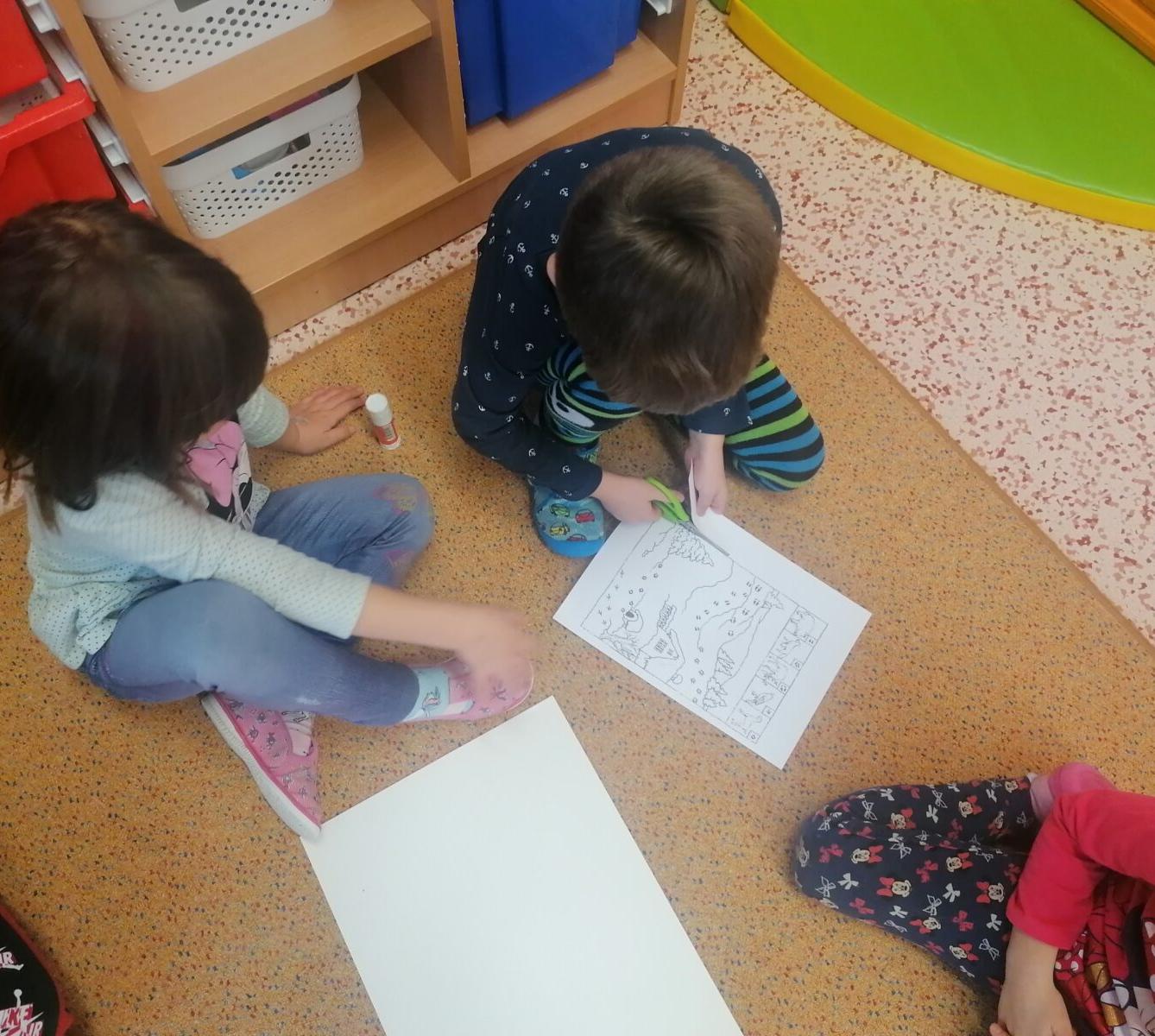 "Zvířátka a ptáčci v zimě" - skupinové práce :-) - 5