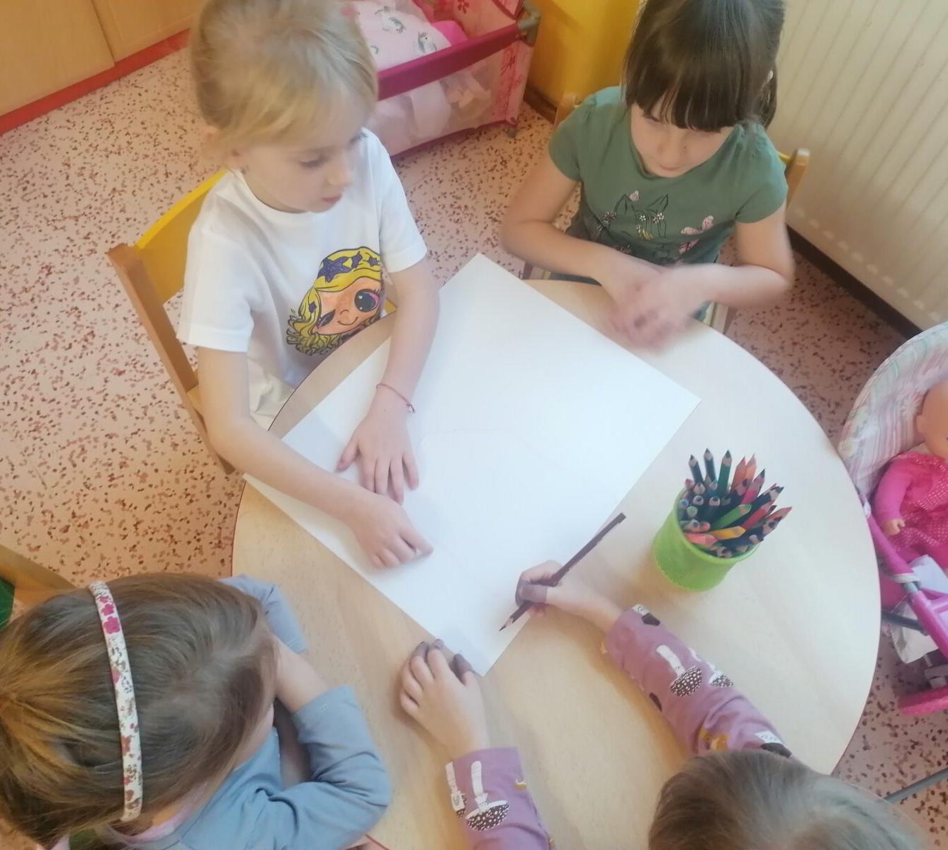 "Zvířátka a ptáčci v zimě" - skupinové práce :-) - 12