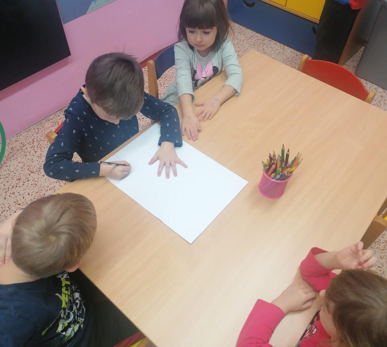 "Zvířátka a ptáčci v zimě" - skupinové práce :-) - 14