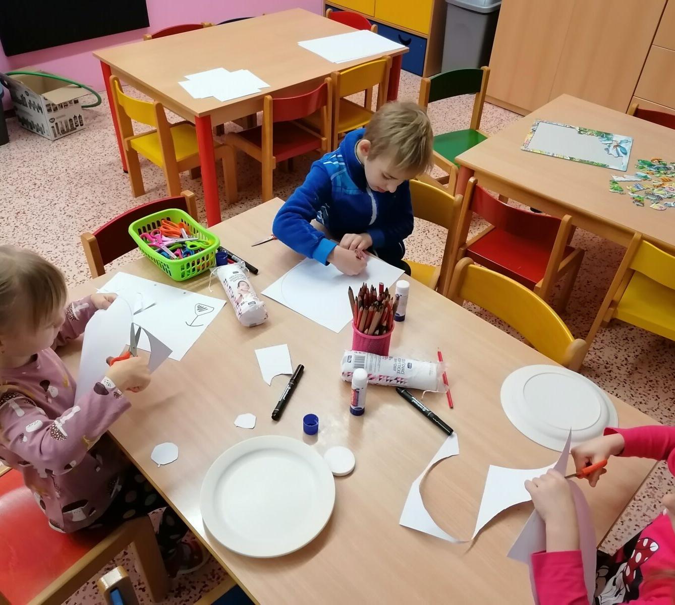 "Zvířátka a ptáčci v zimě" - skupinové práce :-) - 47