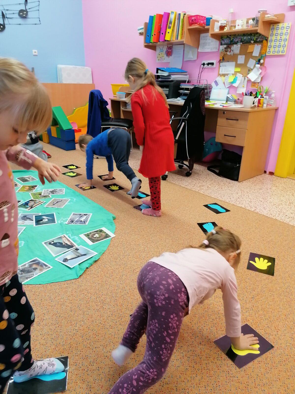 "Zvířátka a ptáčci v zimě" - skupinové práce :-) - 66