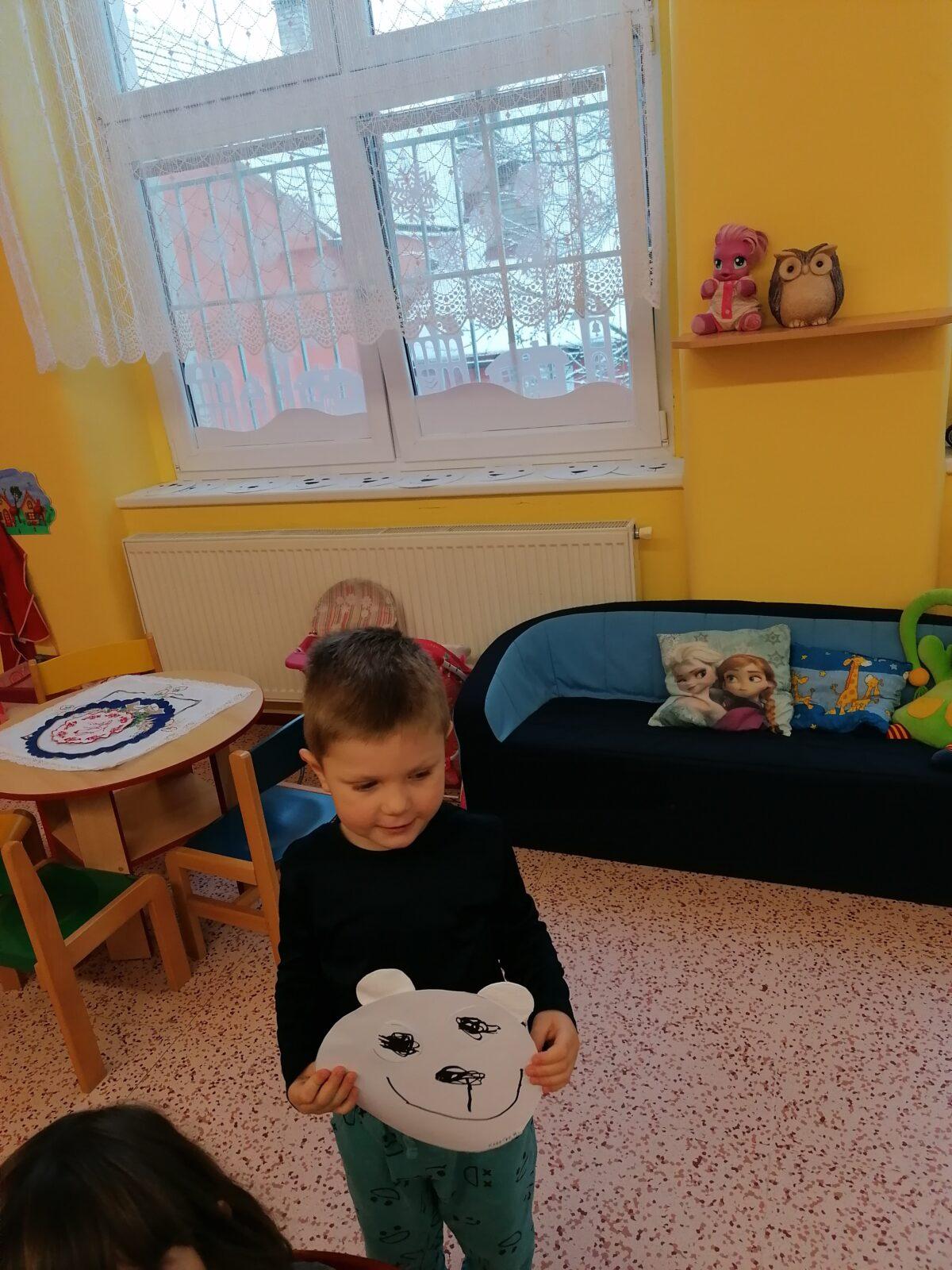 "Zvířátka a ptáčci v zimě" - skupinové práce :-) - 80