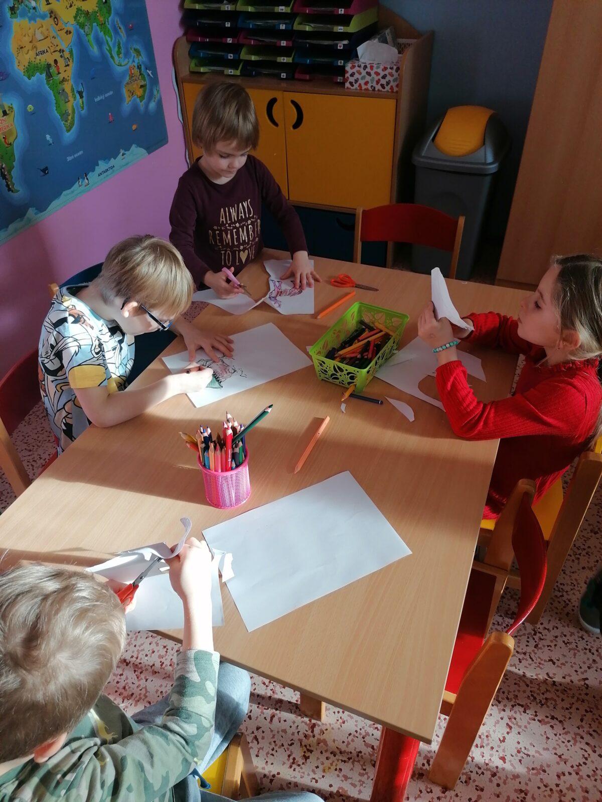 "Zvířátka a ptáčci v zimě" - skupinové práce :-) - 119