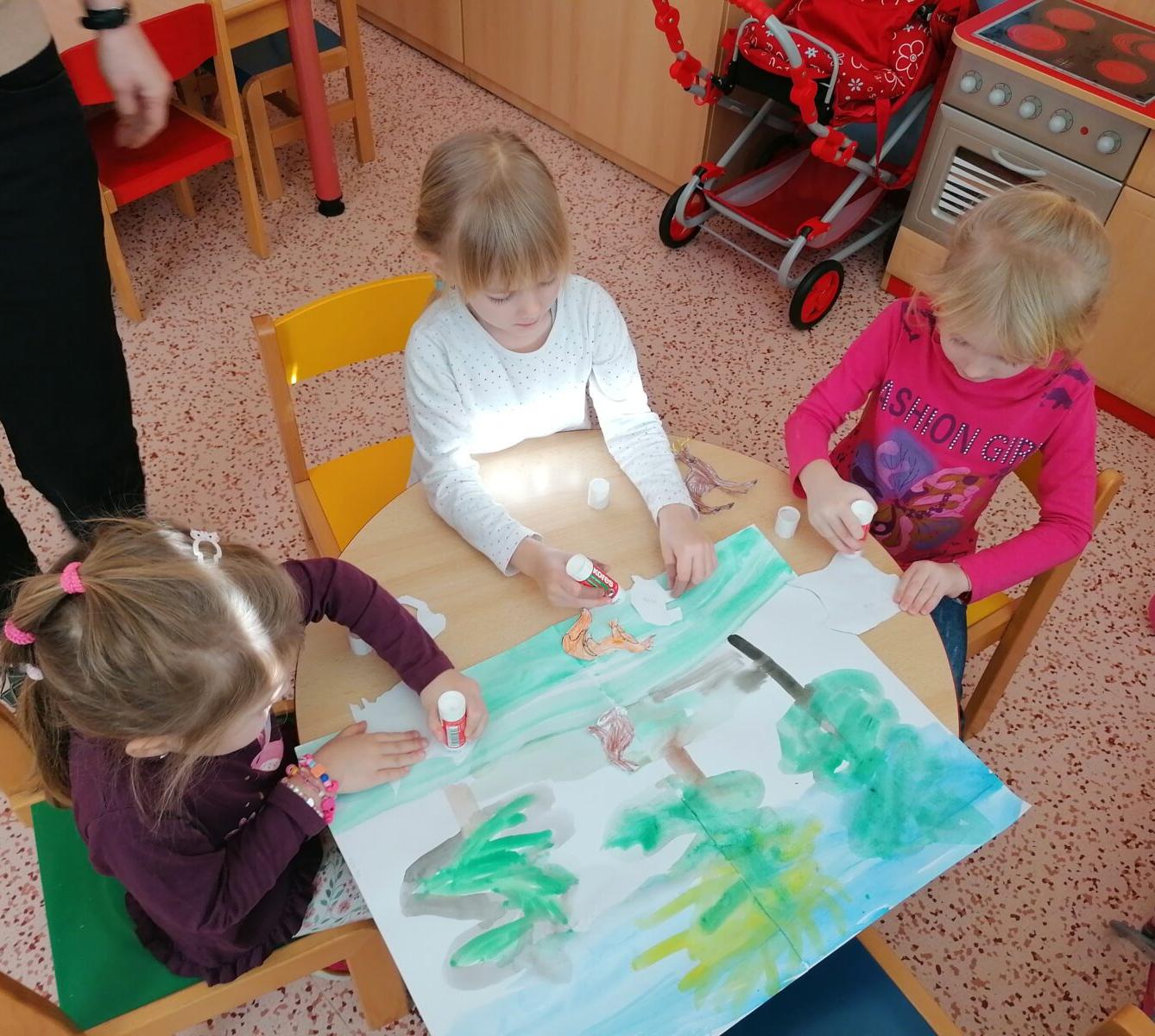 "Zvířátka a ptáčci v zimě" - skupinové práce :-) - 121