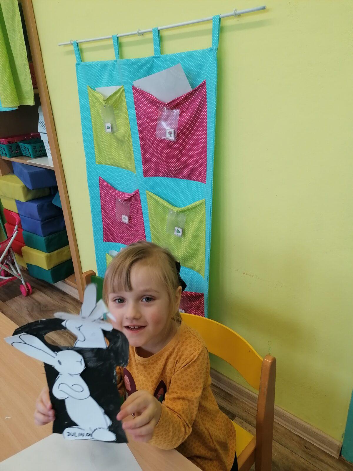 Broučci, tvořeníčko tvoření: "Z pohádky do pohádky" :-) - 64