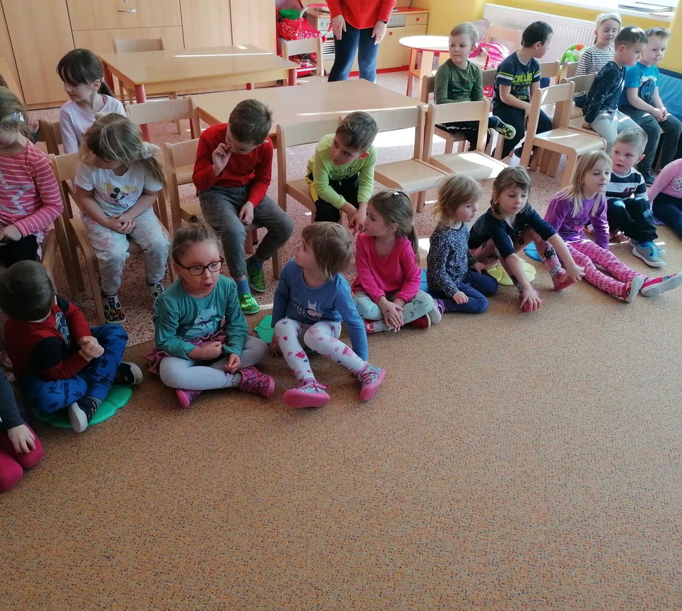 Dramatizace pohádky: "ČERVENÁ KARKULKA" :-) - 11