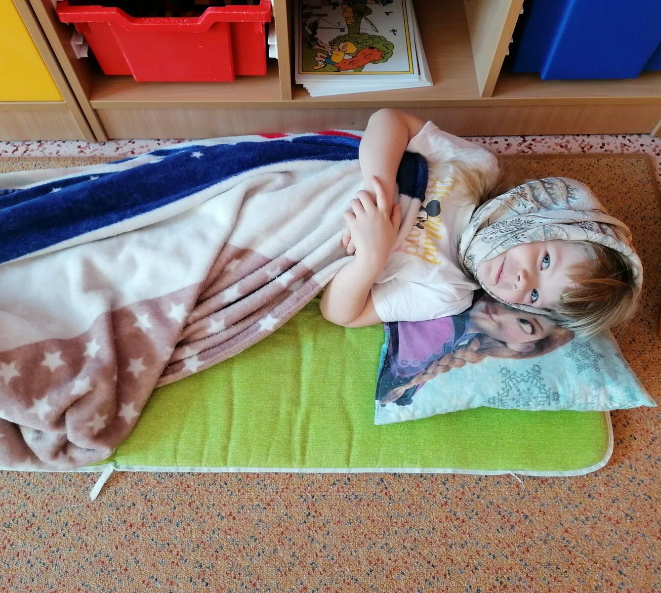 Dramatizace pohádky: "ČERVENÁ KARKULKA" :-) - 20