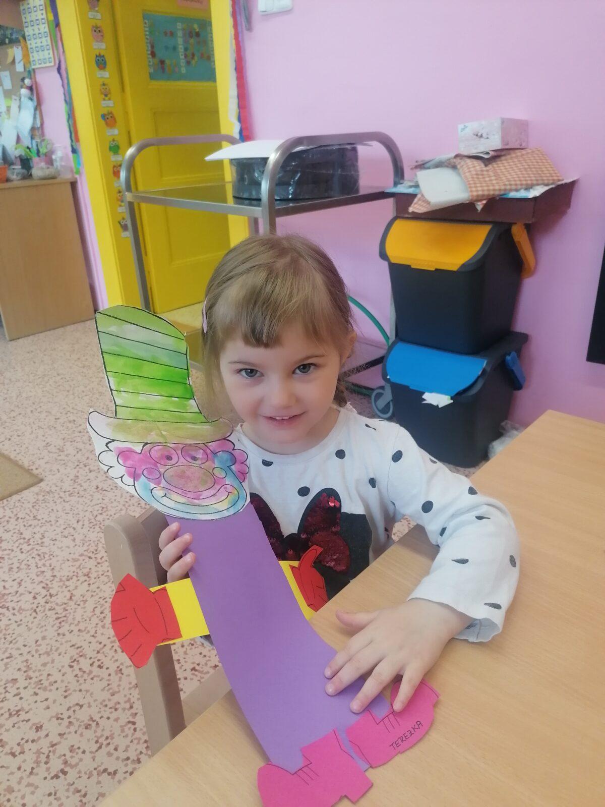 Broučci: tvořeníčko, tvoření: "karneval" :-) - 10