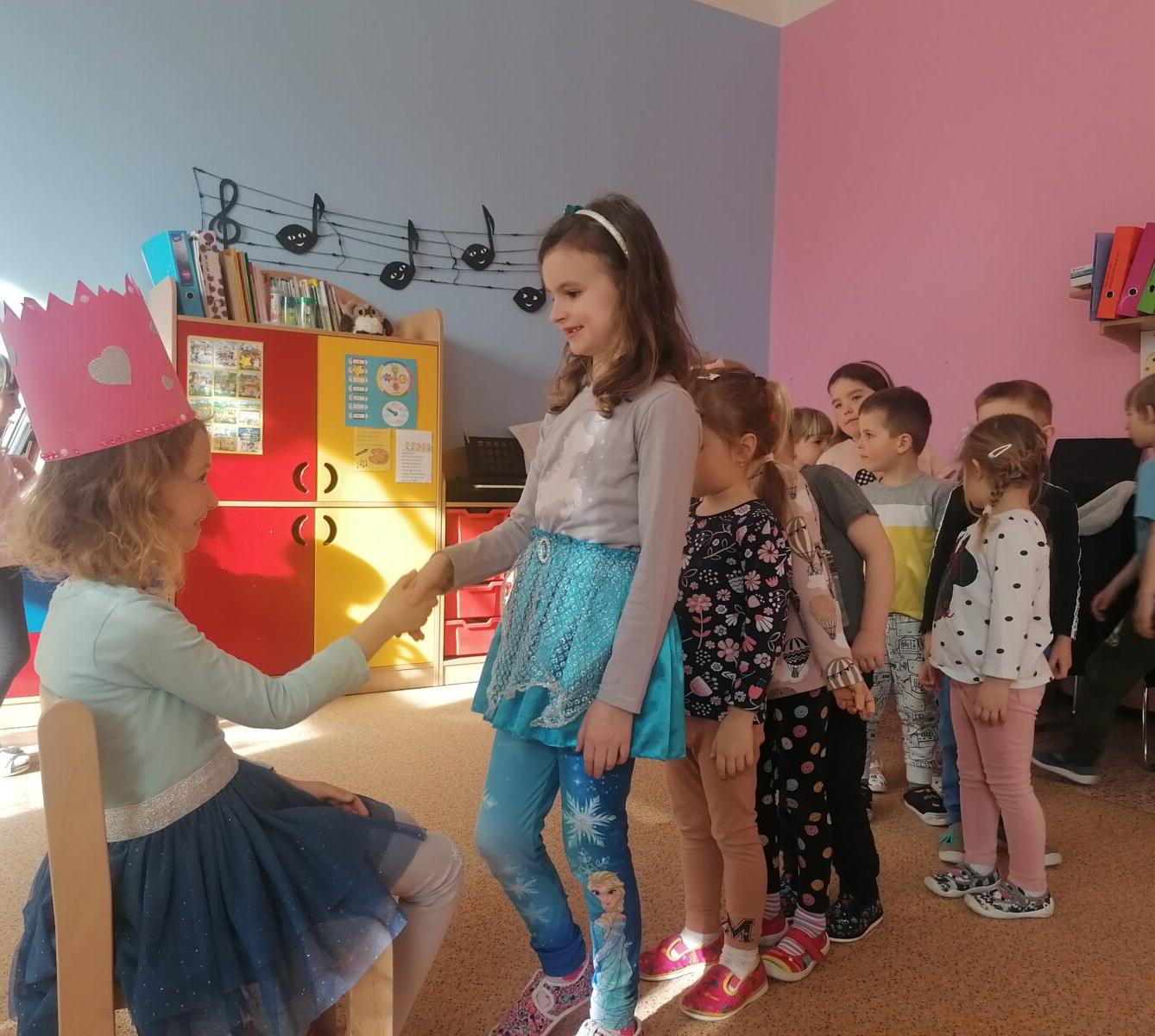 Slavíme: Laurinka měla narozeniny :-) - 6