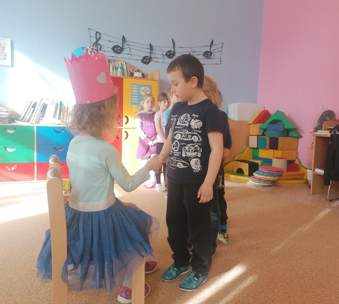 Slavíme: Laurinka měla narozeniny :-) - 12