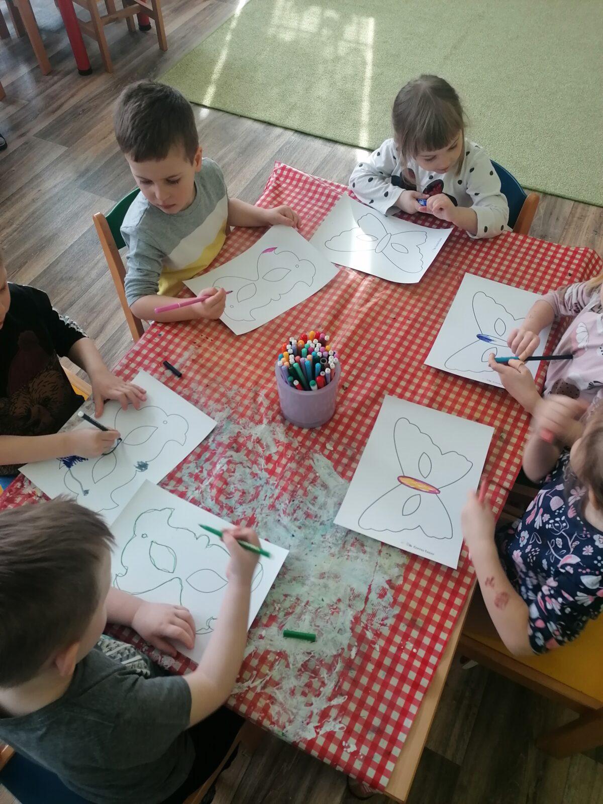 Broučci: tvořeníčko, tvoření: "karneval" :-) - 16