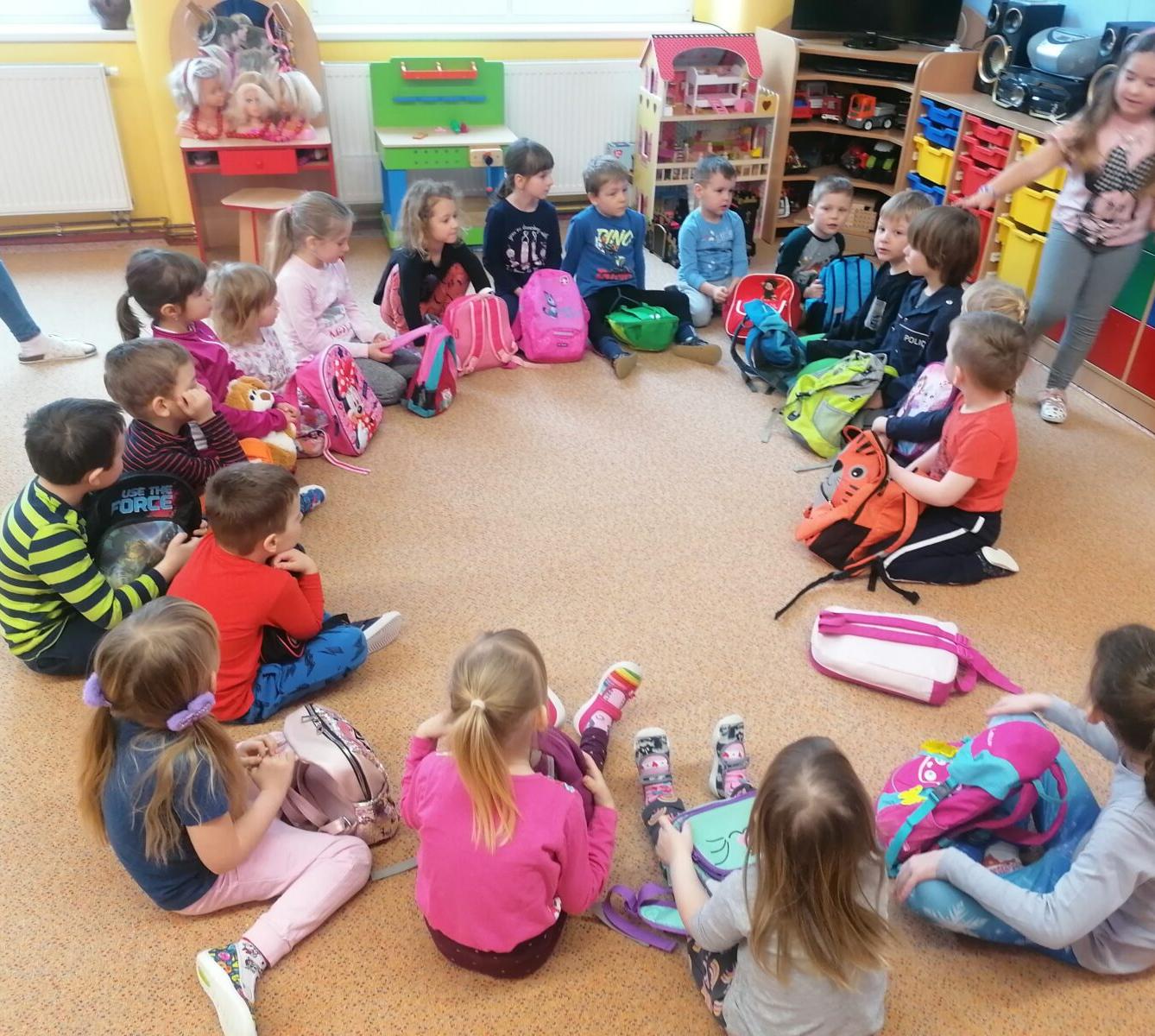 "Zážitkové jaro" - vycházka České Libchavy :-) - 1