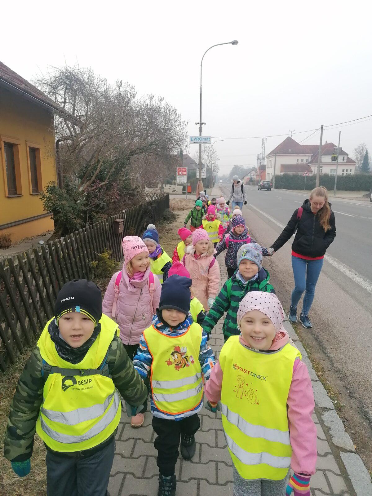 "Zážitkové jaro" - vycházka České Libchavy :-) - 3