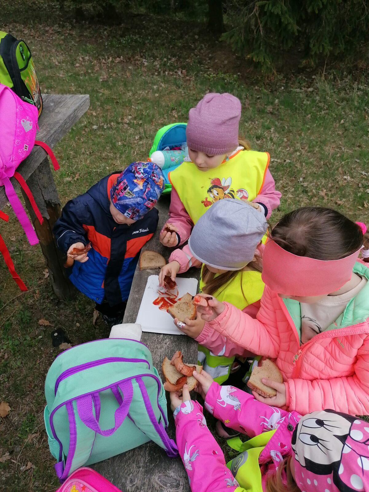 Čarodějnický týden v MŠ :-) - 123