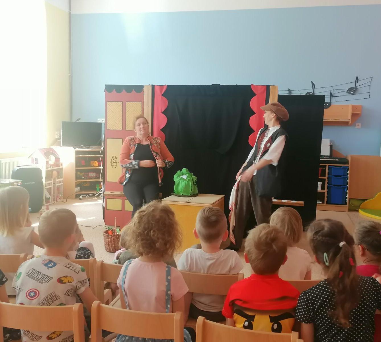 divadélko: "Jak Honza ke štěstí přišel" :-) - 8