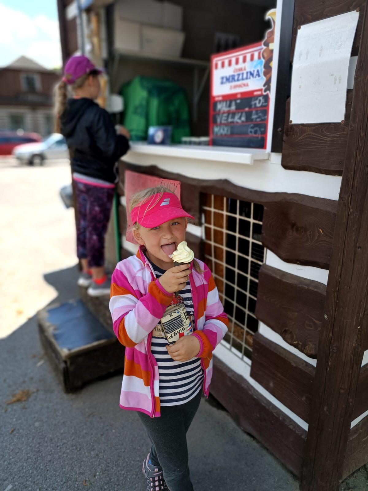 TLAPKY - České Libchavy - 70