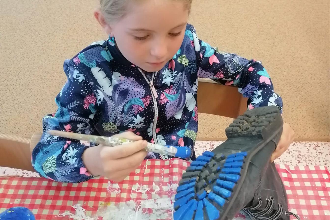 Výroba dárečků pro tatínky I. :-)